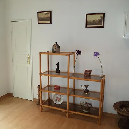 Apartment Friends - Sao Bento Lisbon
