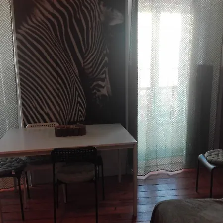 Apartment Friends - Sao Bento Lisbon