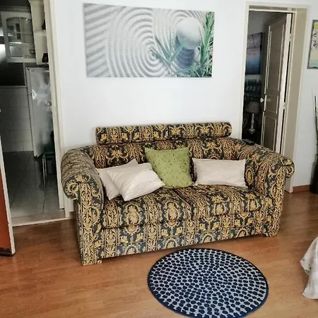 Apartment Friends - Sao Bento Lisbon