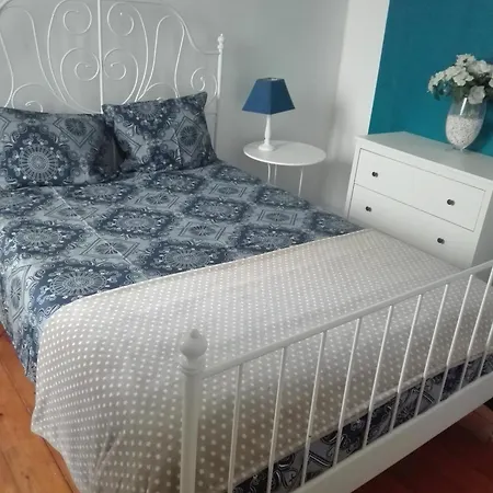 Apartment Friends - Sao Bento Lisbon