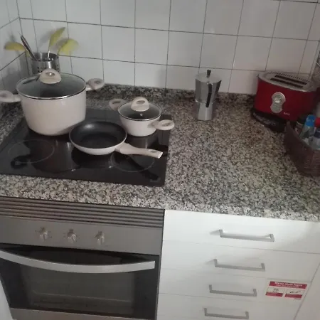Friends - Sao Bento Apartment Lisbon
